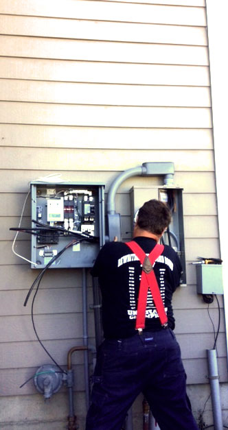 Brant Electician Working in Arcata